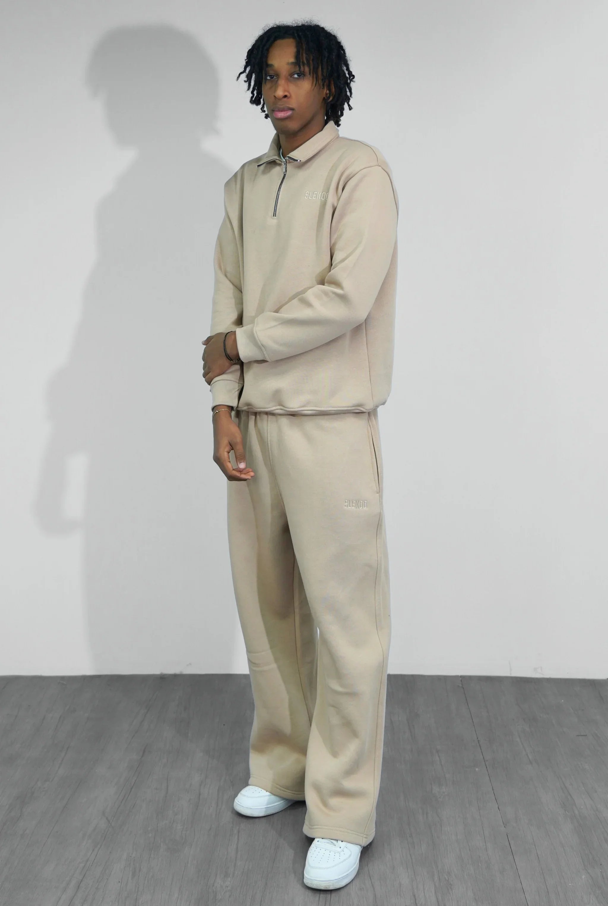 Basic Zipper Sweater V1