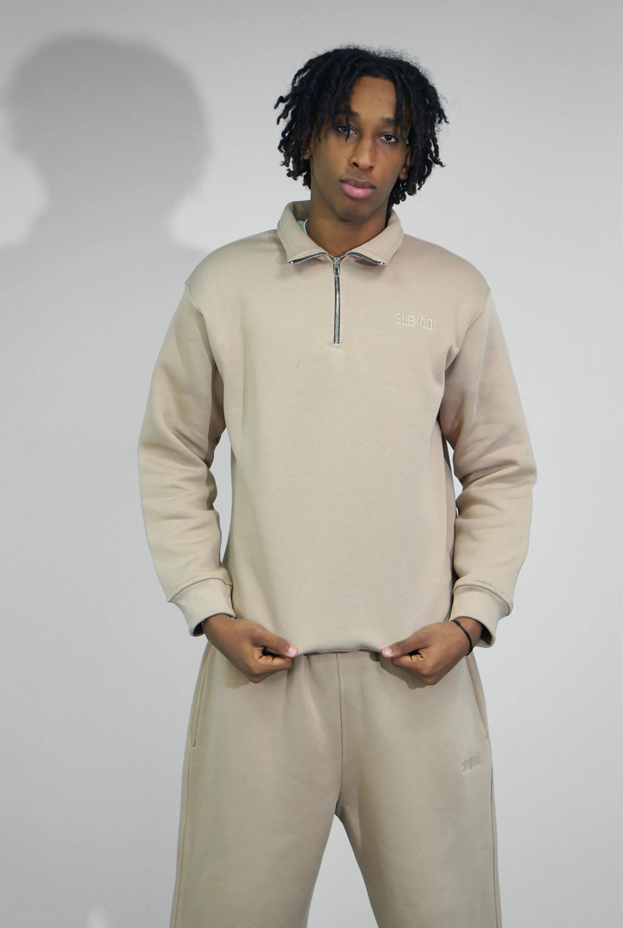 Basic Zipper Sweater V1