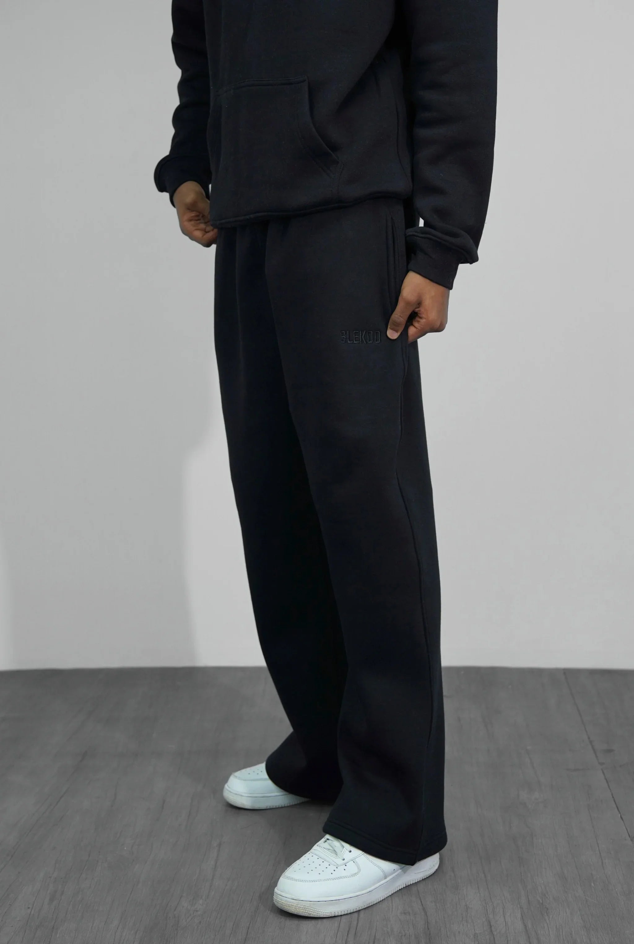 Basic Baggy Sweatpants V1