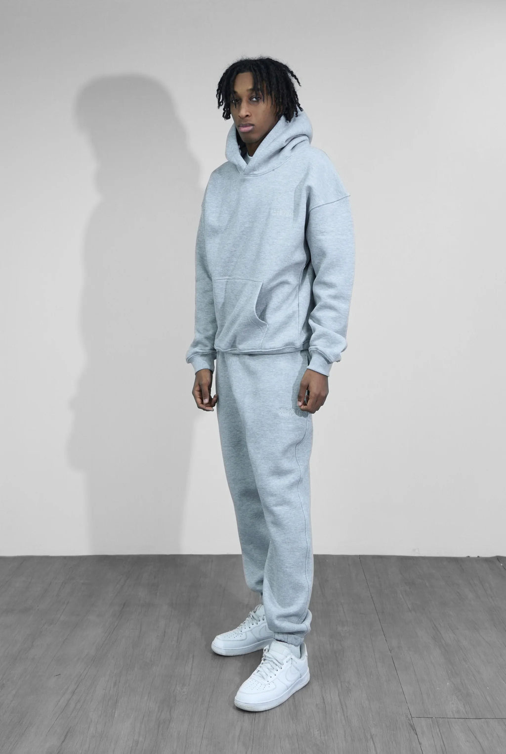 Basic Closed Bottom Sweatpants V1