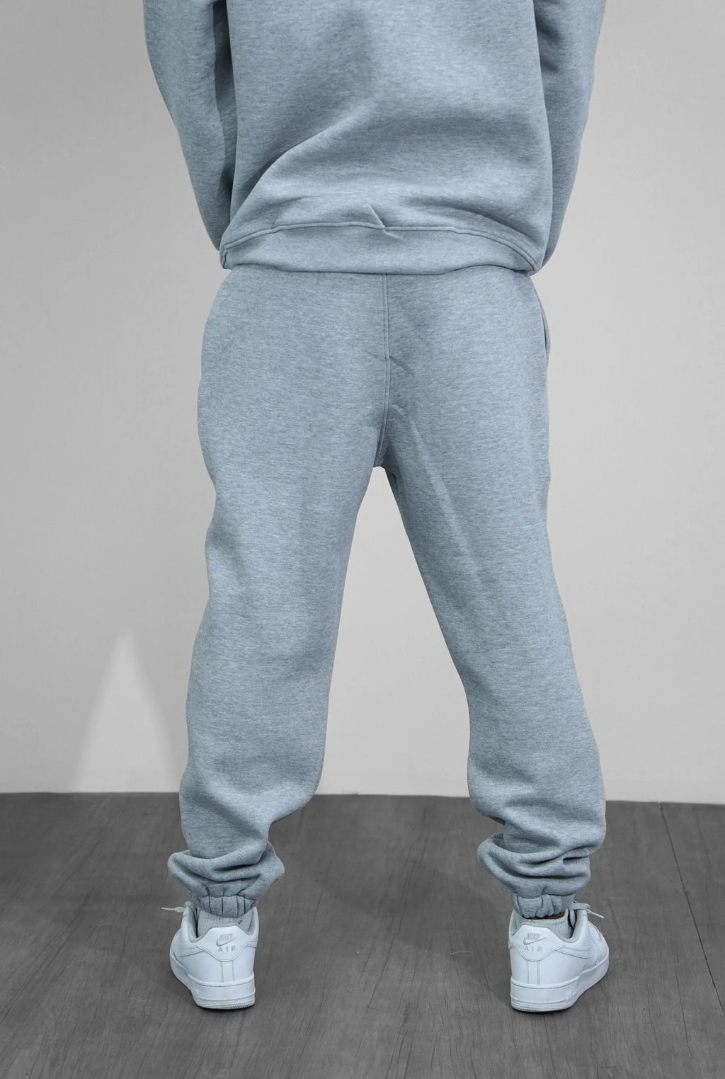 Basic Closed Bottom Sweatpants V1