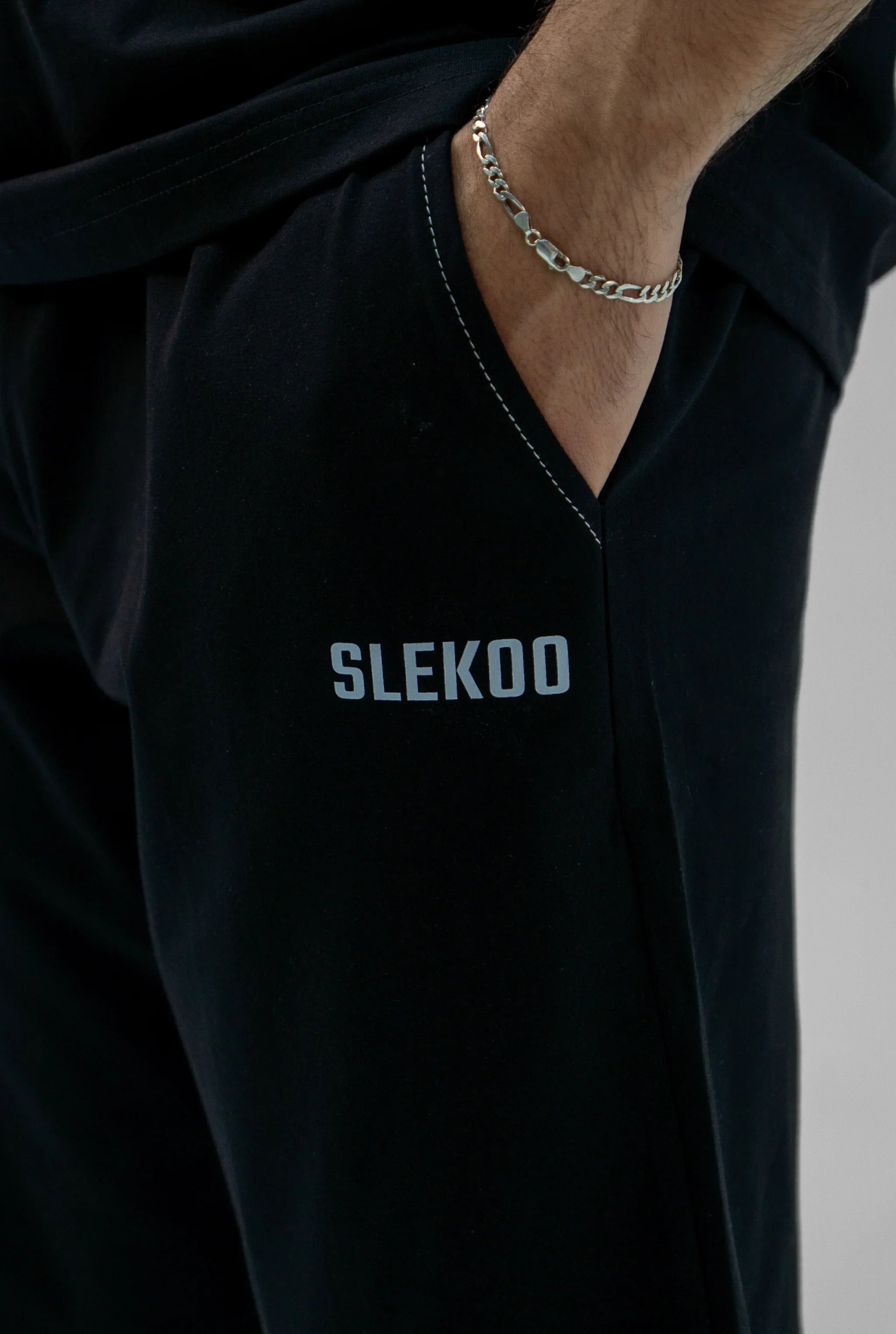 Unisex Slekoo SS25 Signature Shorts